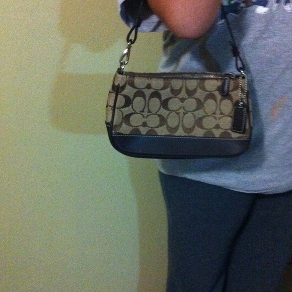 Real Coach Purse - Picture 2 of 4