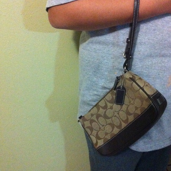 Real Coach Purse - Picture 3 of 4
