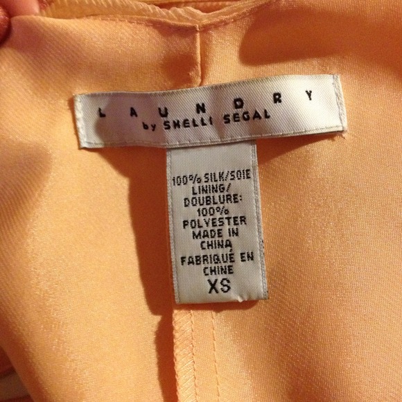 Silk Laundry Top - Picture 4 of 4