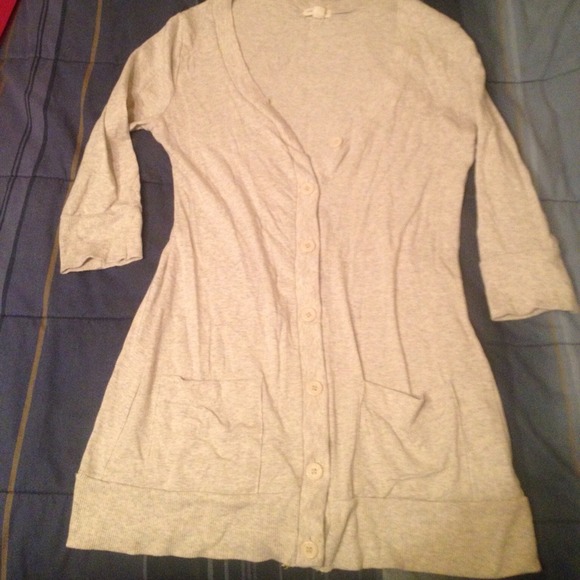 🔴Sold 🔴Beige cardigan