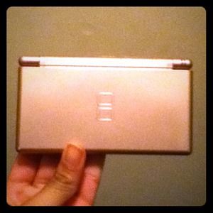 Pink Nintendo D.S lite.