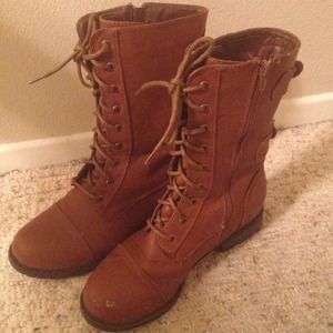 ❌ RESERVED ❌ Brown Laceup Combat Boots