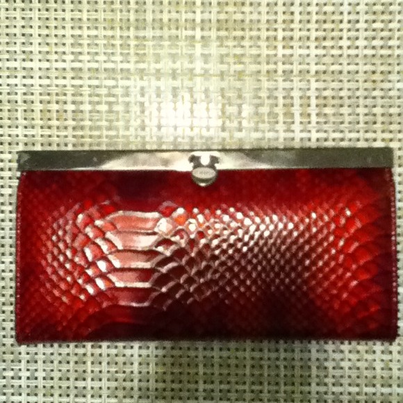 47 Maple Patent Snake Skin Leather Wallet