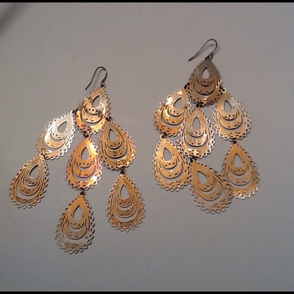 Earings