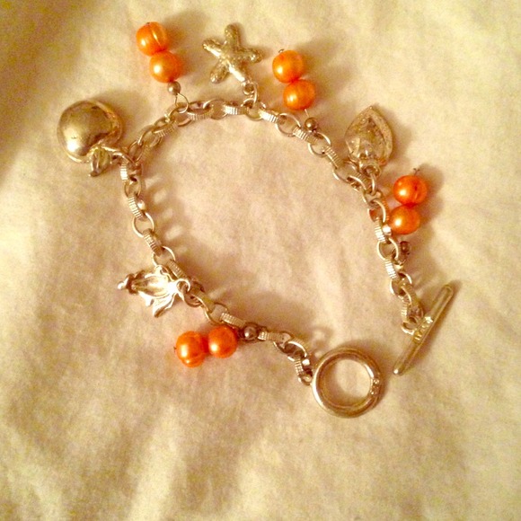 Charm bracelet