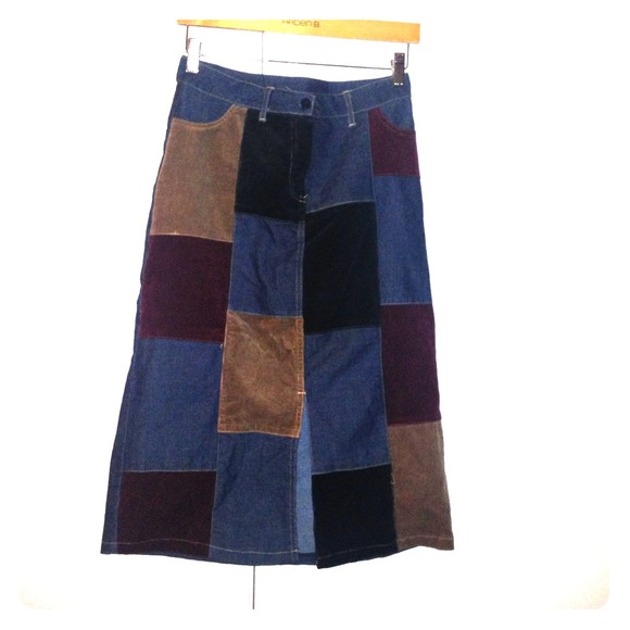 Retro denim skirt