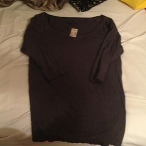 Size M. American eagle 3/4 length sleeve shirt