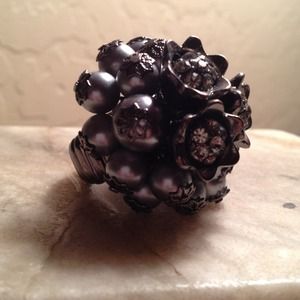 ******REDUCED****** Pewter flower ring