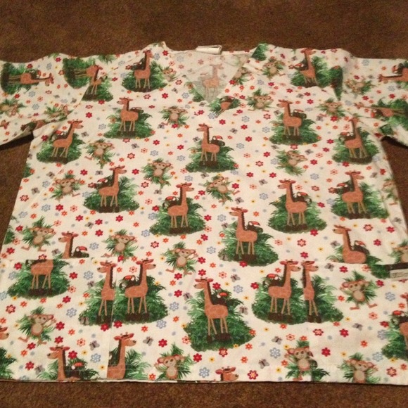 Bundle two tops and one pair of pants