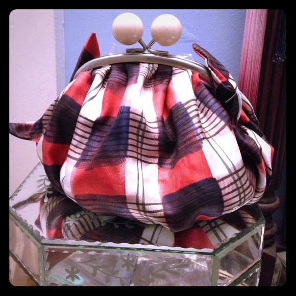 For @jerichostar Small, silk, coin purse!