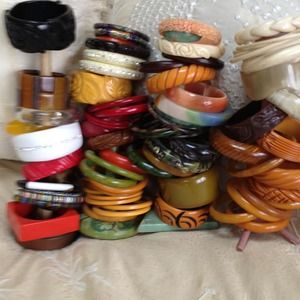 Collection of vintage Bakelite  & some newer