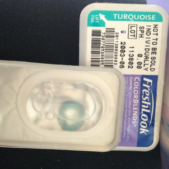 Freshlook Colorblends Turquoise Contacts
