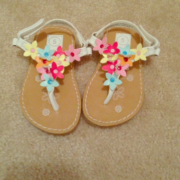 📌Sold📌Toddler sandals