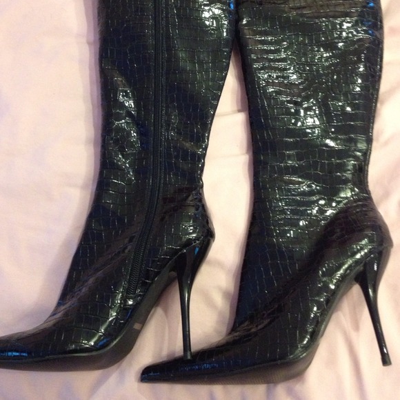 Boots - Lowered price Black boots