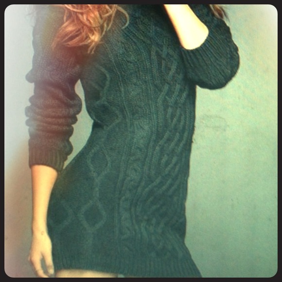 Black Victorias Secret sweater dress for sell!
