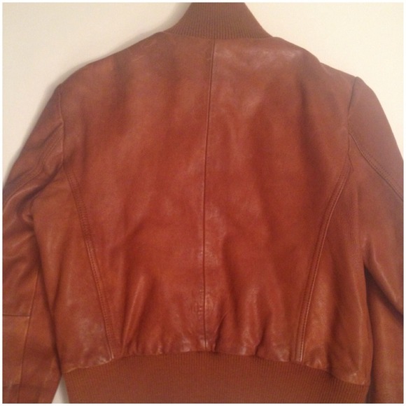 🚫SOLD⛔️❎Aviator short Leather jacket - Picture 3 of 4