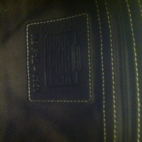 SOLD Authentic Excellent Condition Coach Bag - Picture 2 of 4