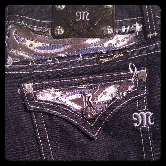 💢SOLD💢Miss Me jeans
