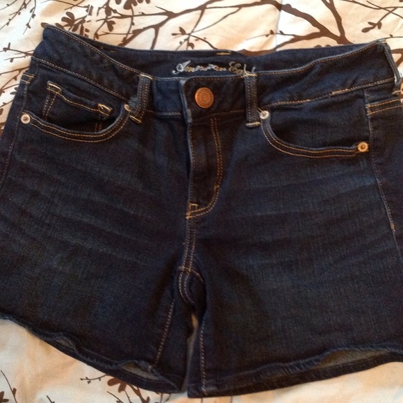 American eagle stretch dark denim shorts