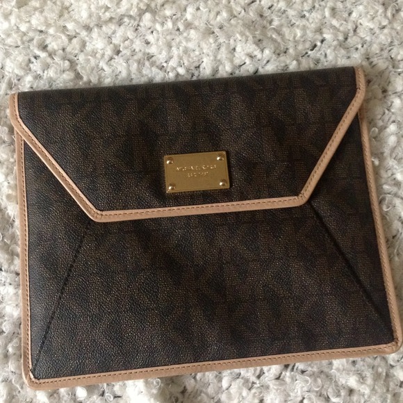 iPad 3 Michael Kors case