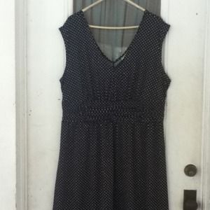 cute black w/white polka dots. Size 2x