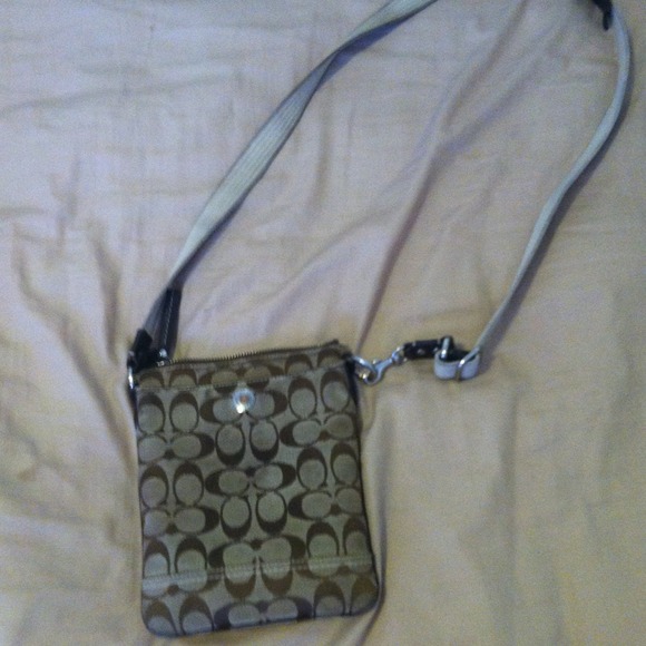 coach side bag