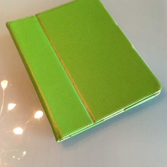 🌟SOLD in bundle🌟Lime green iPad cover