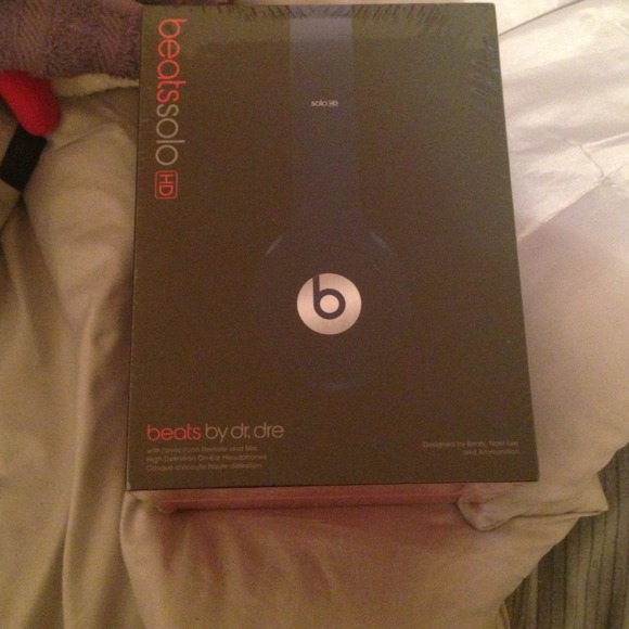 Navy blue beats