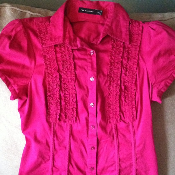 Short sleeve ruffle front blouse