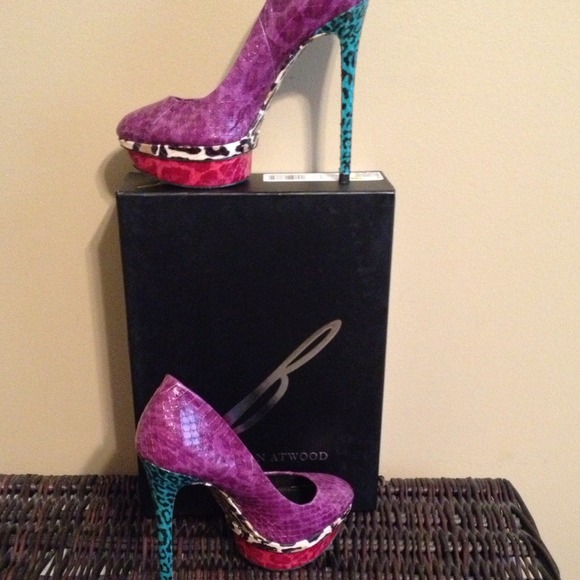 B Brian Atwood Shoes - B Brian Atwood Platform Pumps