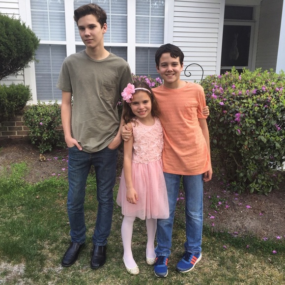 💖☀Meet your fellow posher☀💖 - Picture 4 of 4