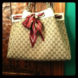 Authentic Gucci Tote 💗👜🎀 ❗💲PRICE REDUCED💲❗
