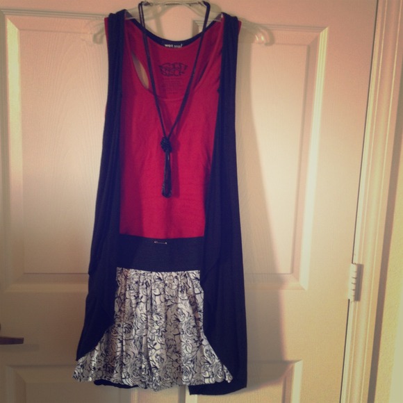 WILL NEGOTIATE. White Bubble Skirt