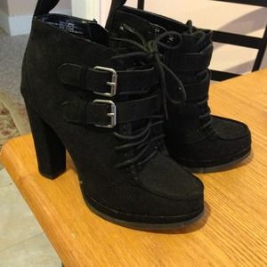 ***RESERVED*** Black booties