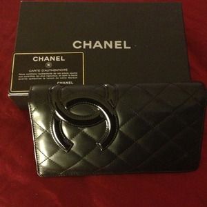 Authentic limited edition Chanel wallet Authentic limited edition Chanel wallet