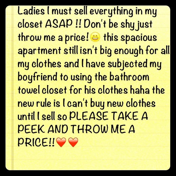 Take a look in my closet ❤ - Picture 1 of 1