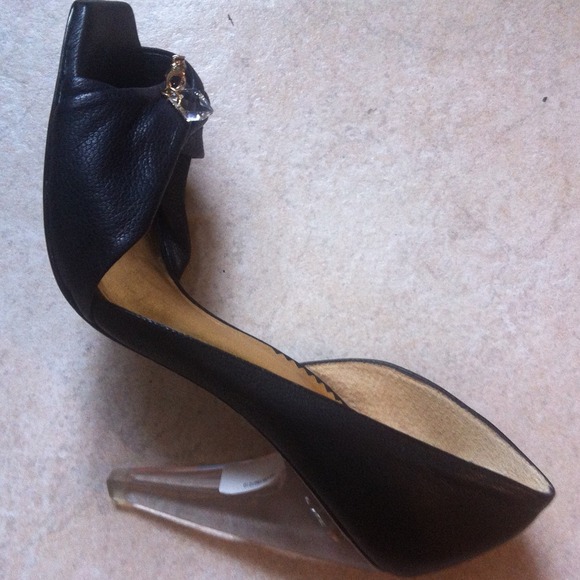 Report Signature Skull Leather Pumps Sandals - Picture 3 of 4