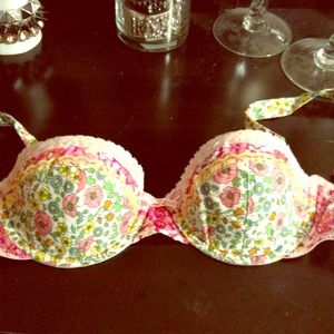34 A summer bra