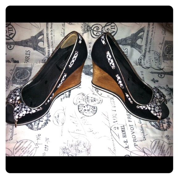 Coach Wedges - Picture 1 of 4