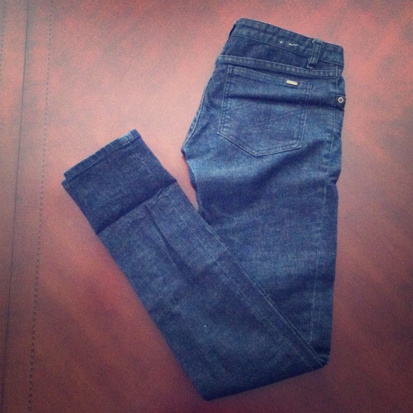 🔴SOLD IN BUNDLE🔴OBEY skinny jeans!