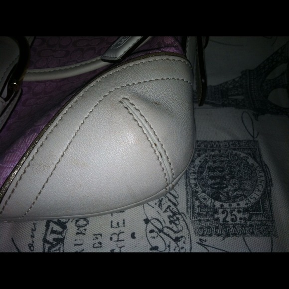 Fabulous Coach Bag - Picture 4 of 4