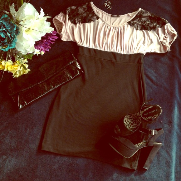 🚫BUNDLED🚫 Black/Blush dress