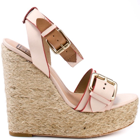 Pour La Victoire Shoes - ❤HOST PICK❤ 7/31/13 Pour La Victorie Espadrille