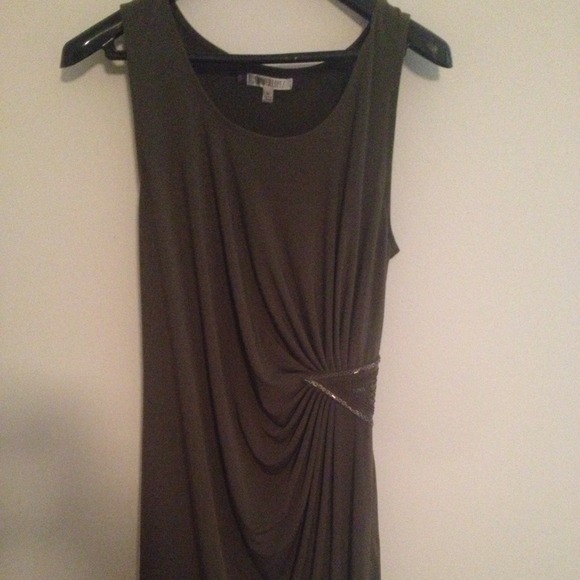 Jenifer Lopez olive green dress