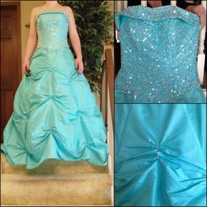 Prom dress