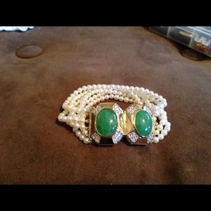 Jade, diamond and pearl bracelet