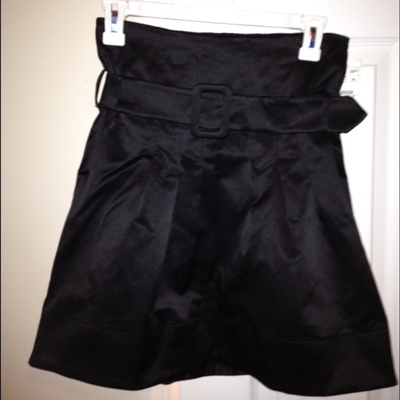 Black skirt