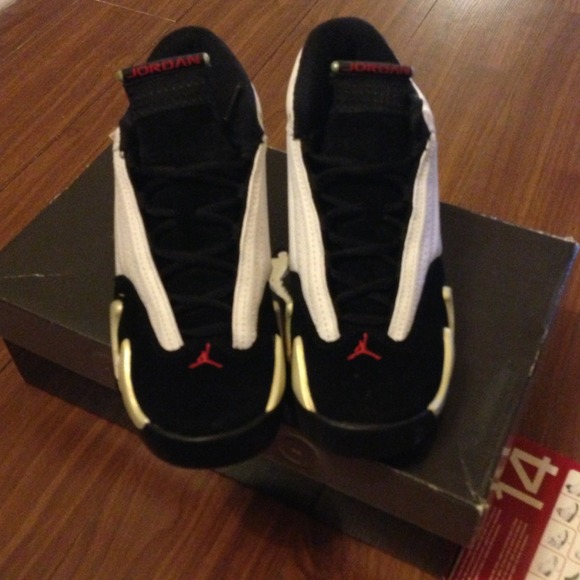 🚫SOLD🚫Air Jordan 14 Retro - Picture 2 of 4