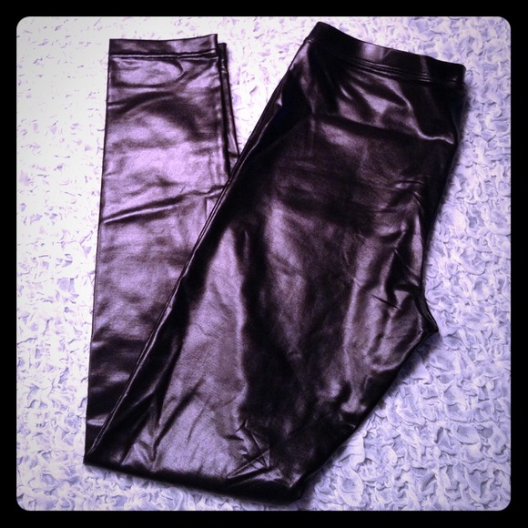 Hue Pants - 🎀Sold in bundle🎀Hue leather look shiny leggings