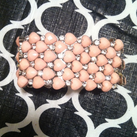 Bracelet - Picture 1 of 1